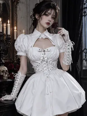 Robe Gothique Blanche – Lucretia
